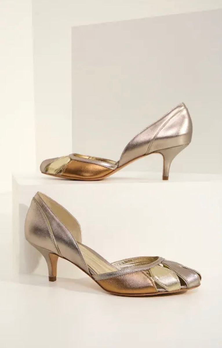 Sandálias Peep toes