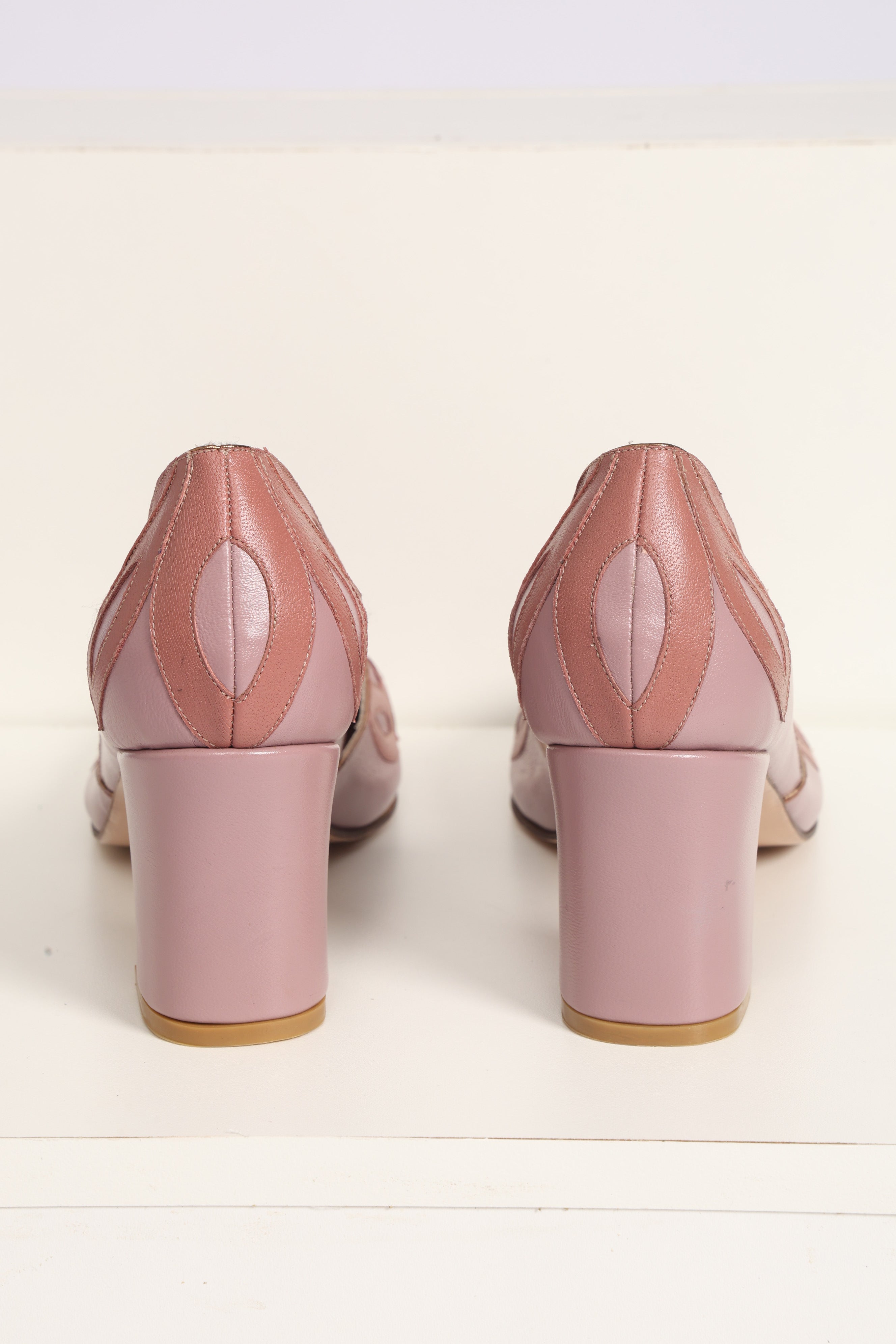 Sapato Boneca Juliana Lilás c/ Rose