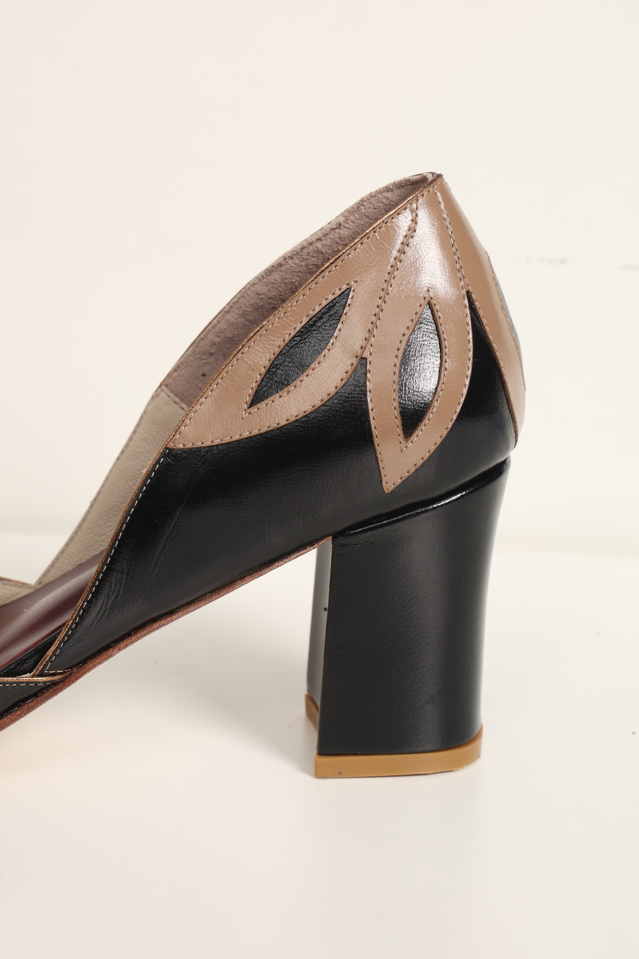 Sapato Boneca Juliana Preto c/ Fendi