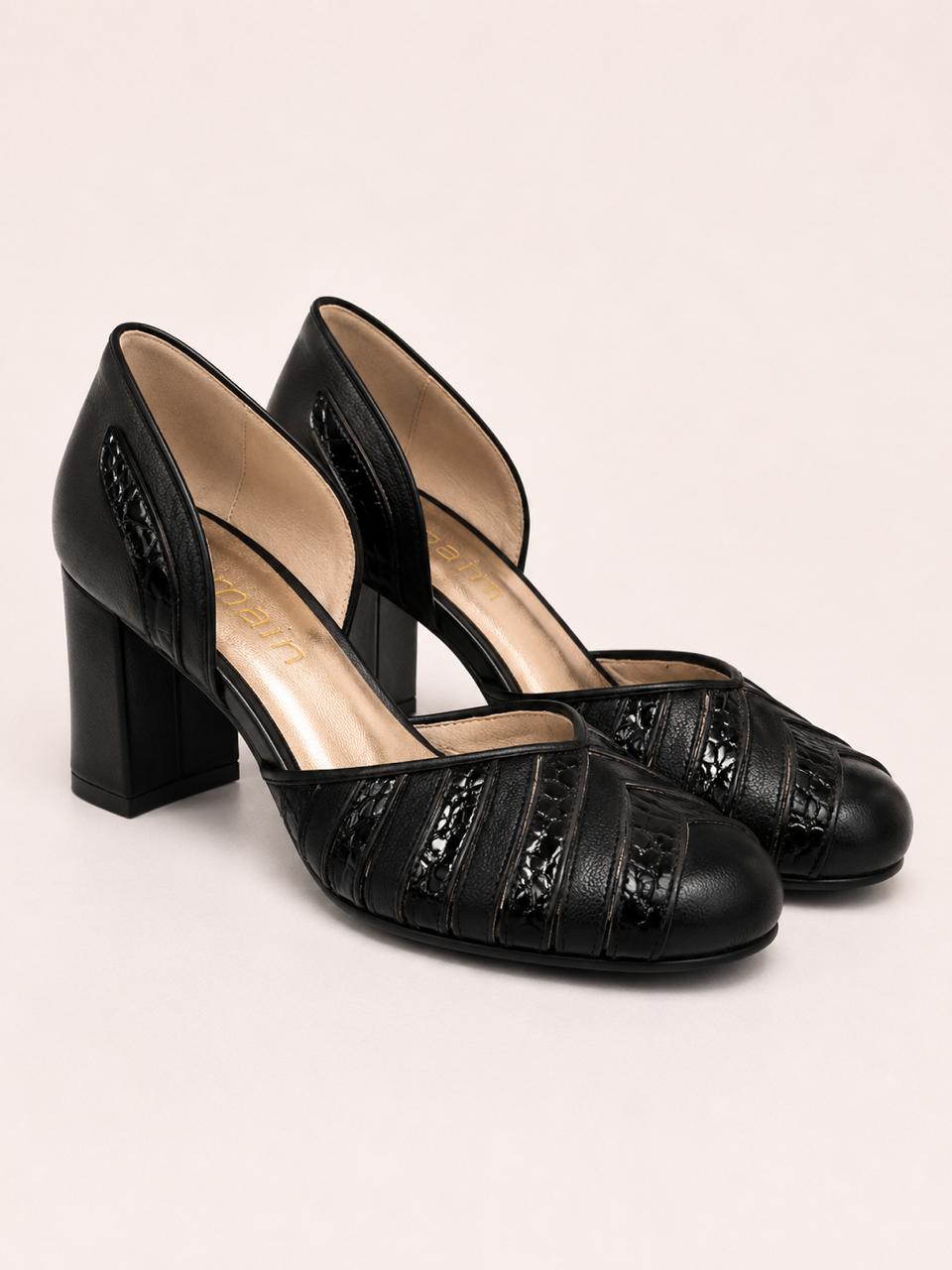 Sapato Jana em Couro Legítimo em Preto - Detalhes em Croco