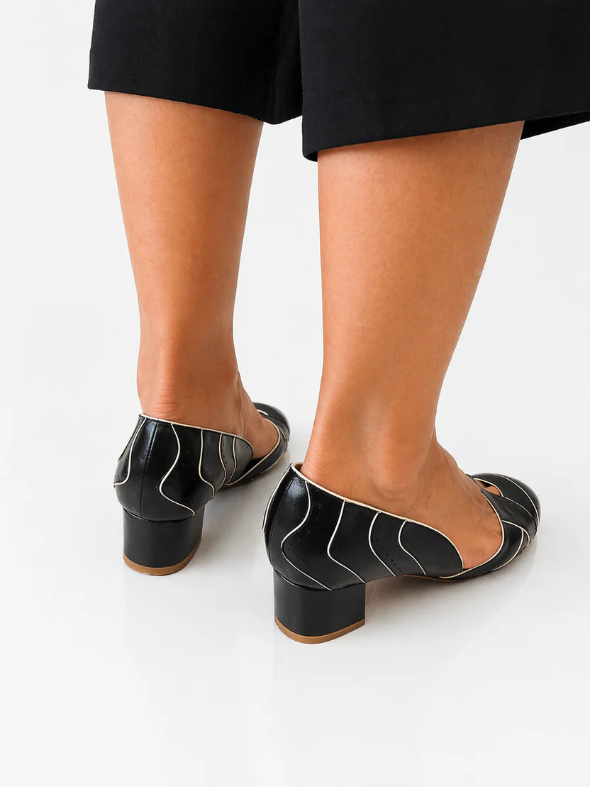Sapato Boneca Zara Preto c/ Off White