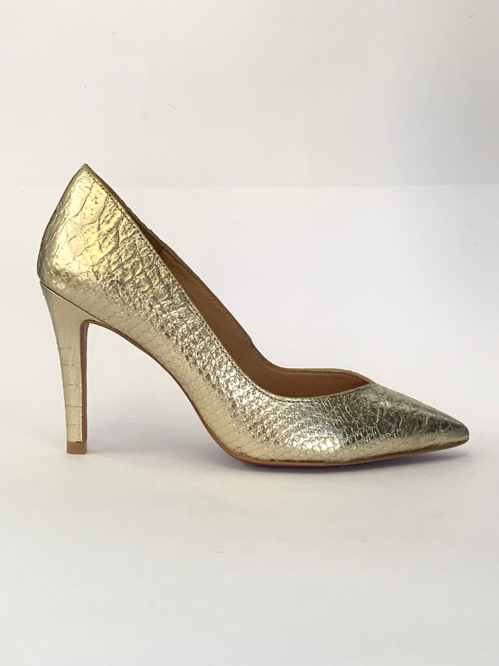 Scarpin Jade Python Ouro Claro