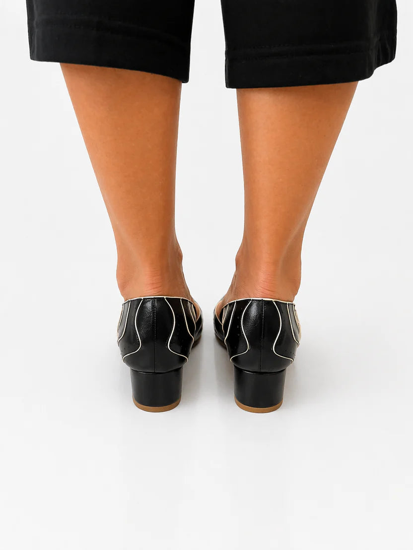 Sapato Boneca Zara Preto c/ Off White