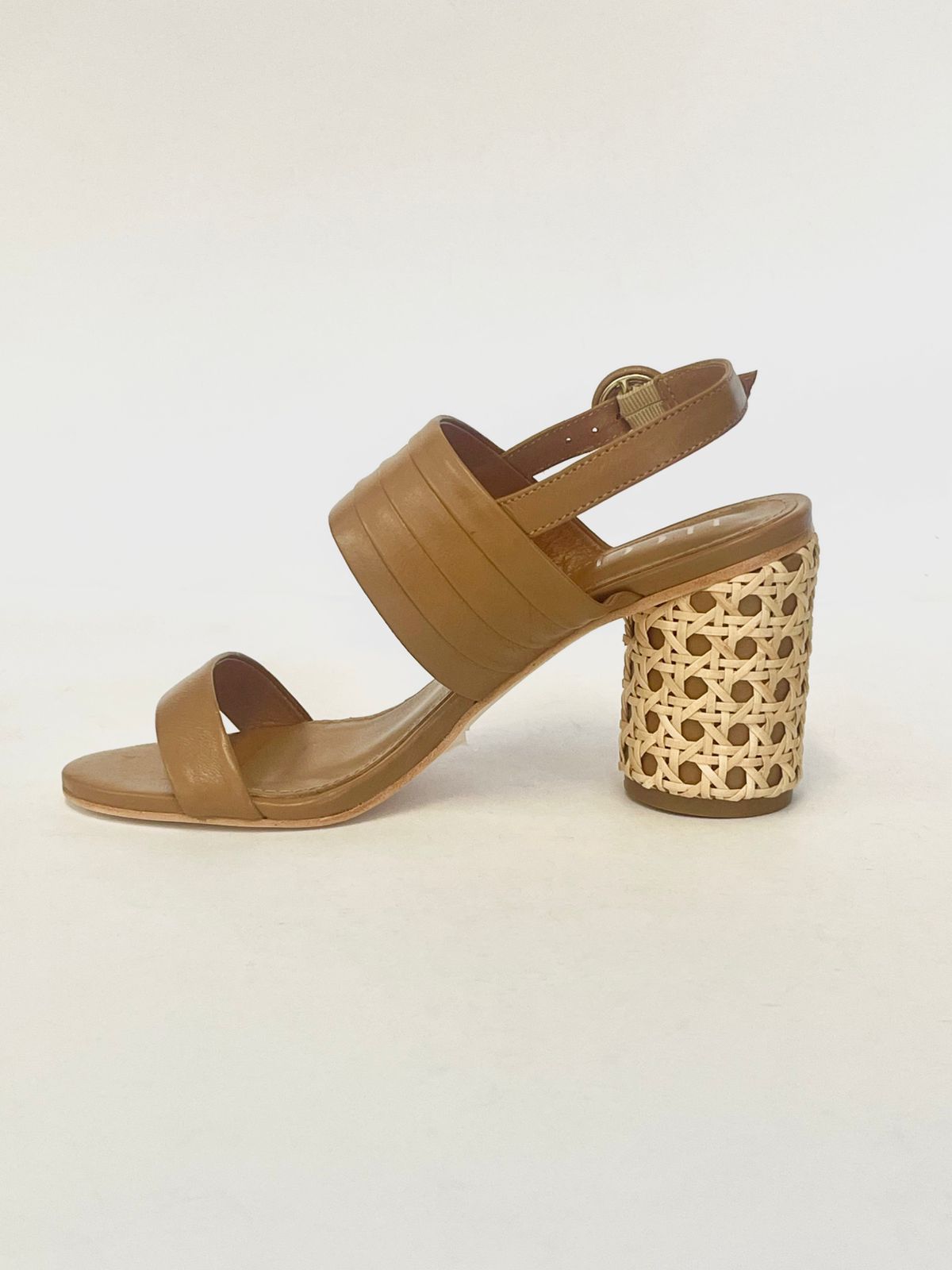Sandália Luzia Camel Salto Palha