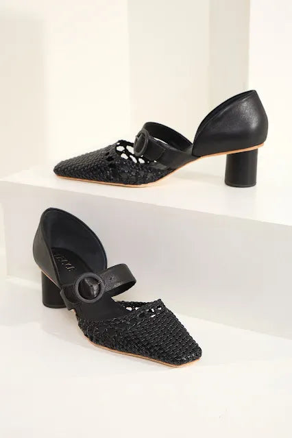 Scarpin Samanta Macramê Preto