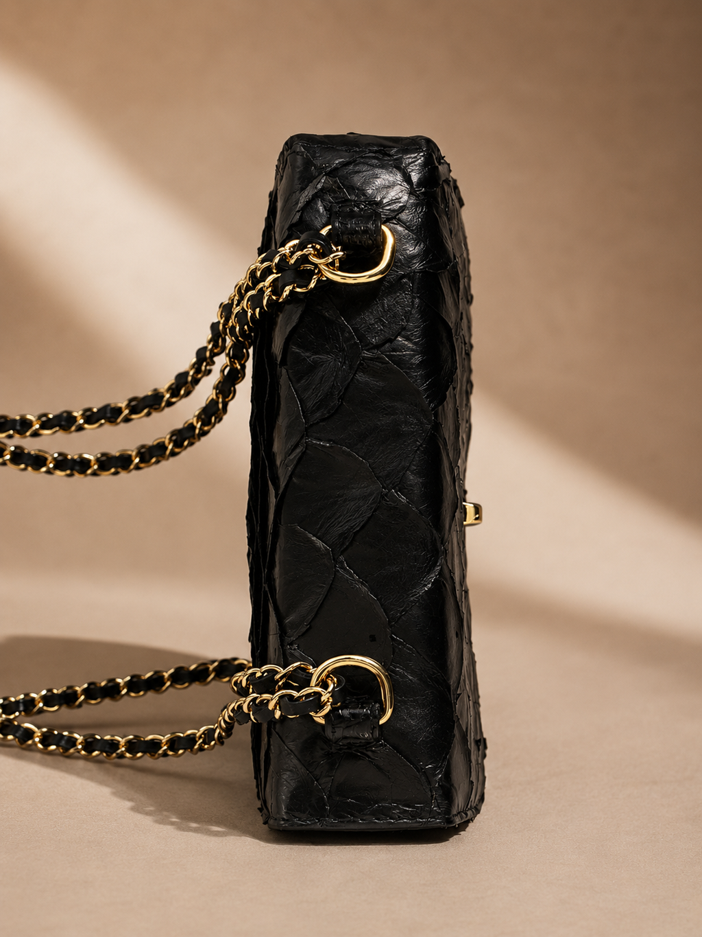 Francis Pirarucu Black Bag