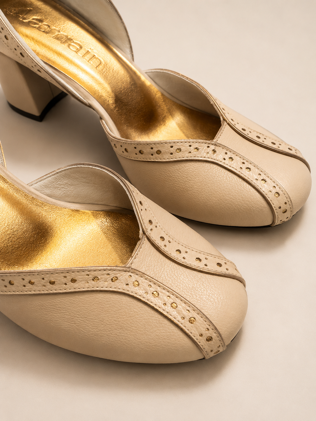 Maya Nude Peach Leather Shoe - Comfortable Block Heel