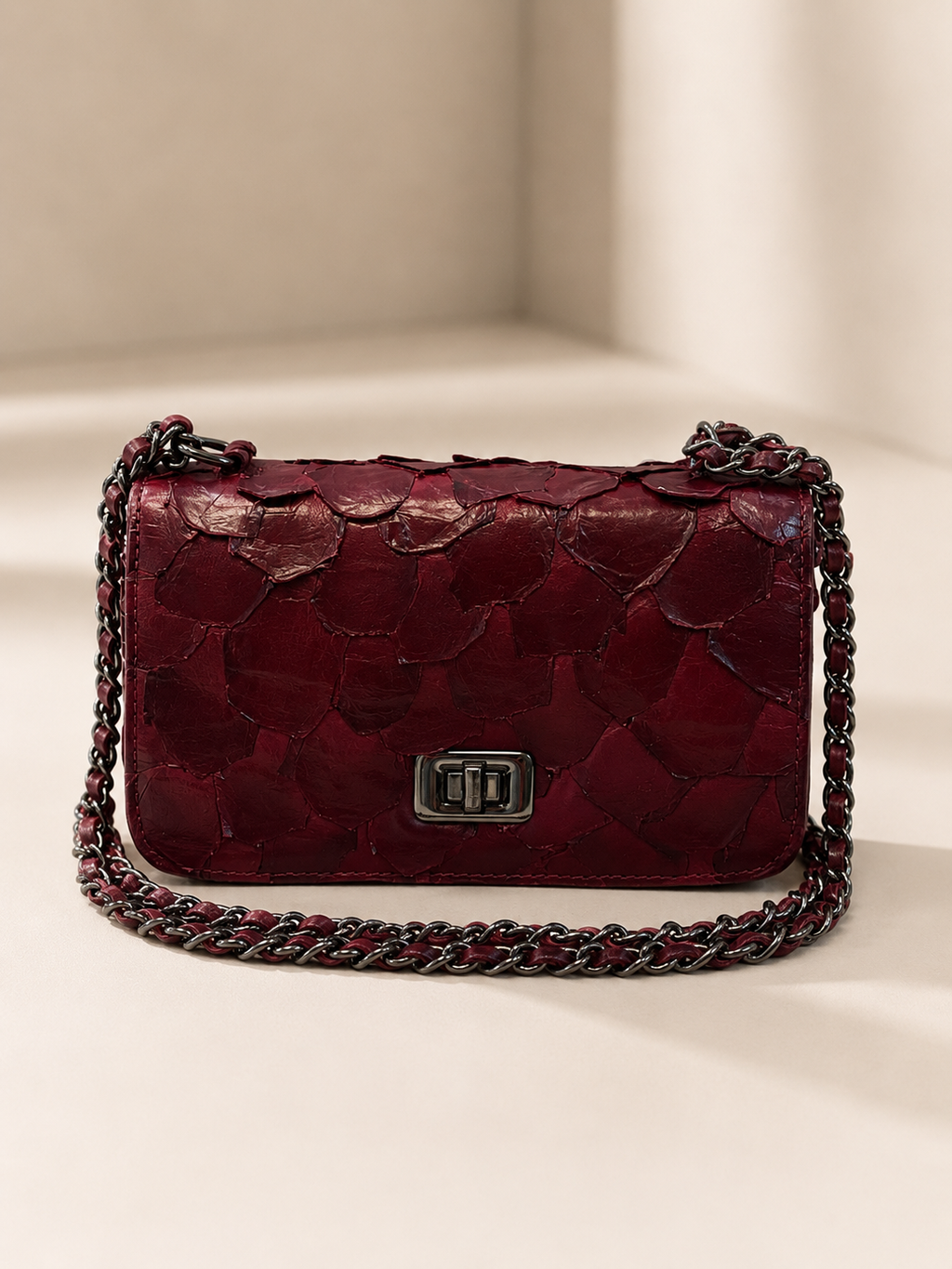 Francis Pirarucu Wine Handbag