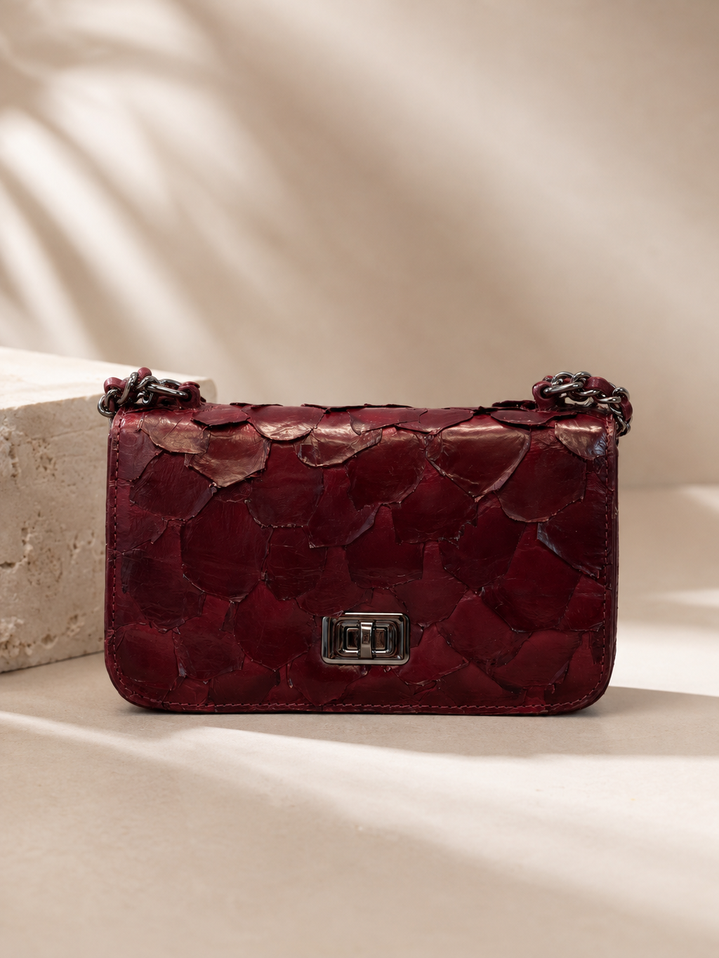 Francis Pirarucu Wine Handbag