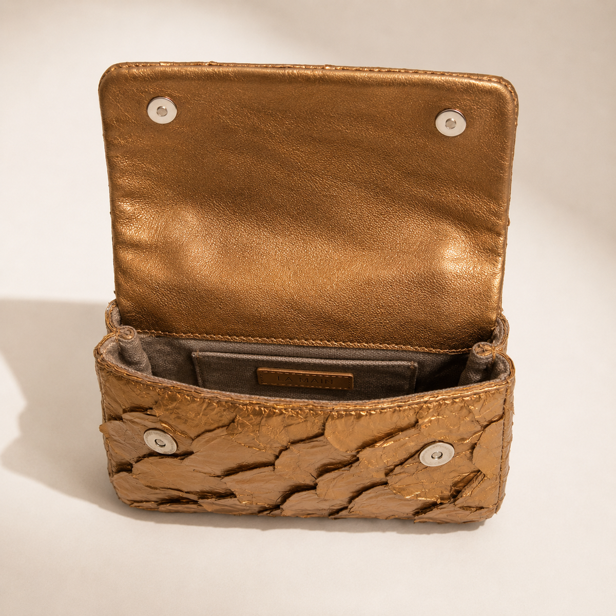 Bolsa Bali Pirarucu Ouro Velho