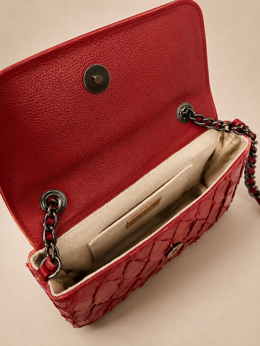 Bolsa Bali Pirarucu Vermelha