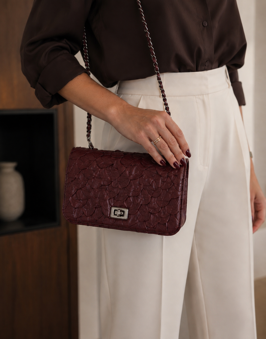 Francis Pirarucu Wine Handbag