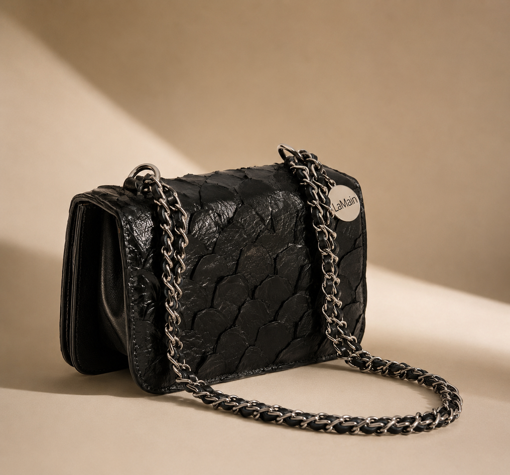 Francis Pirarucu Black Bag
