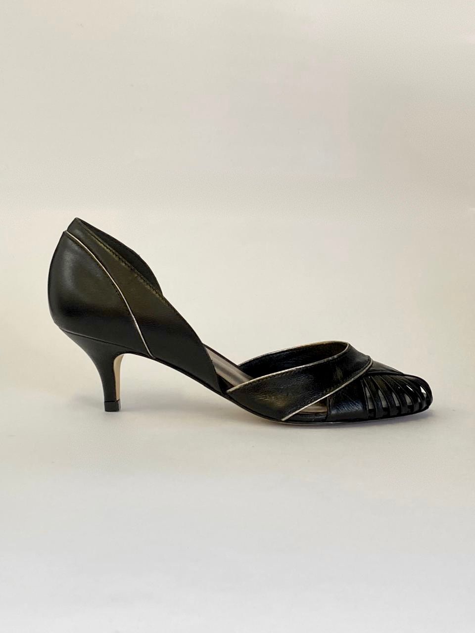 Sapato Lírio Salto Fino Preto