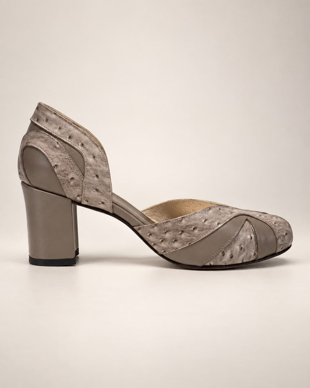 GAIA-FENDI-AVESTRUZ-37