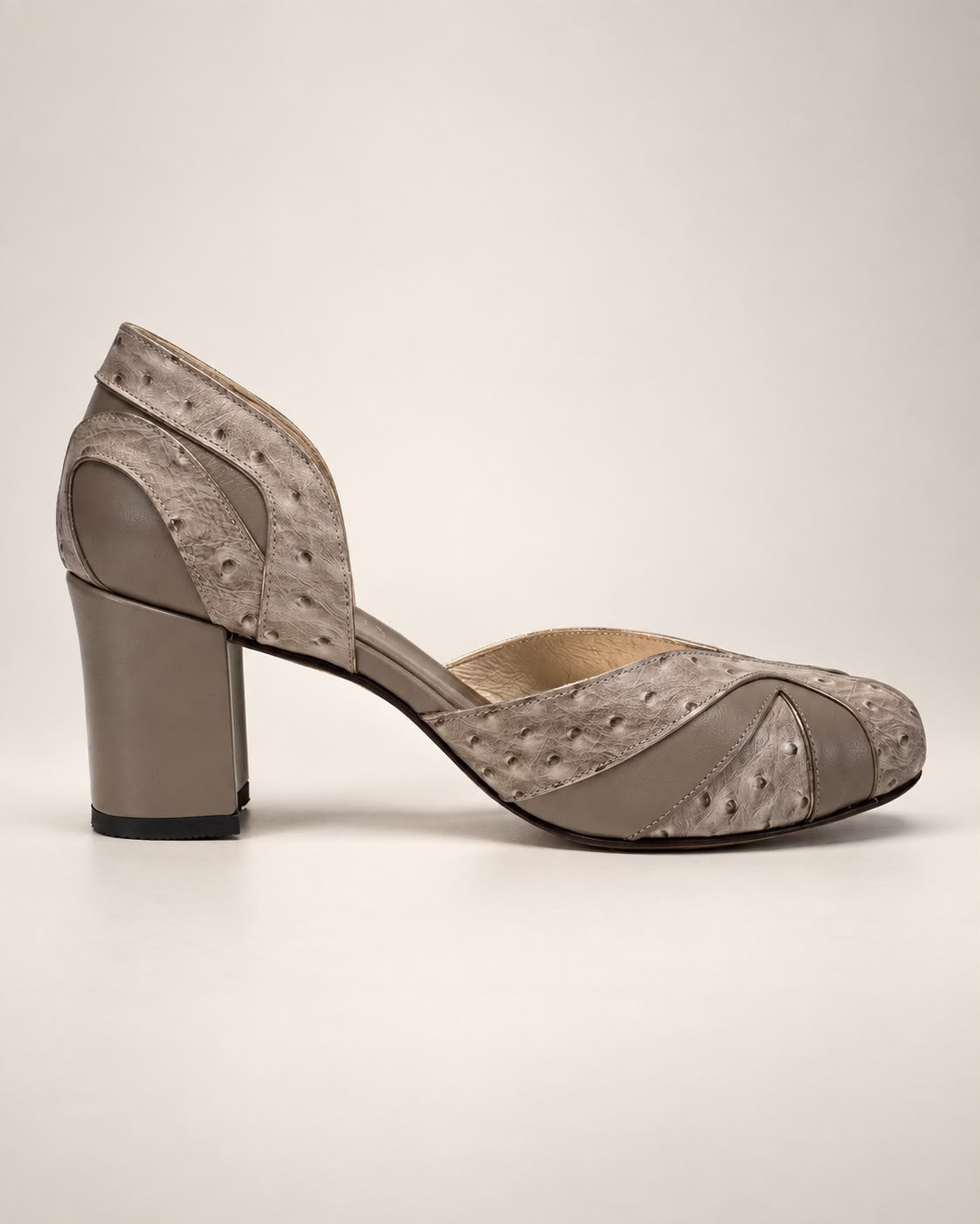 GAIA-FENDI-AVESTRUZ-37