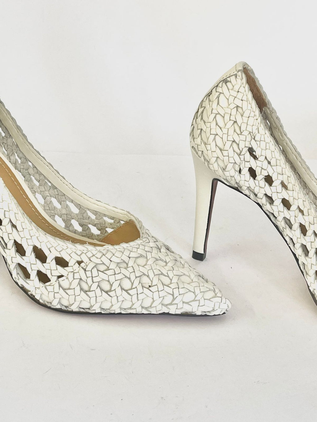 Scarpin Macramê Branco